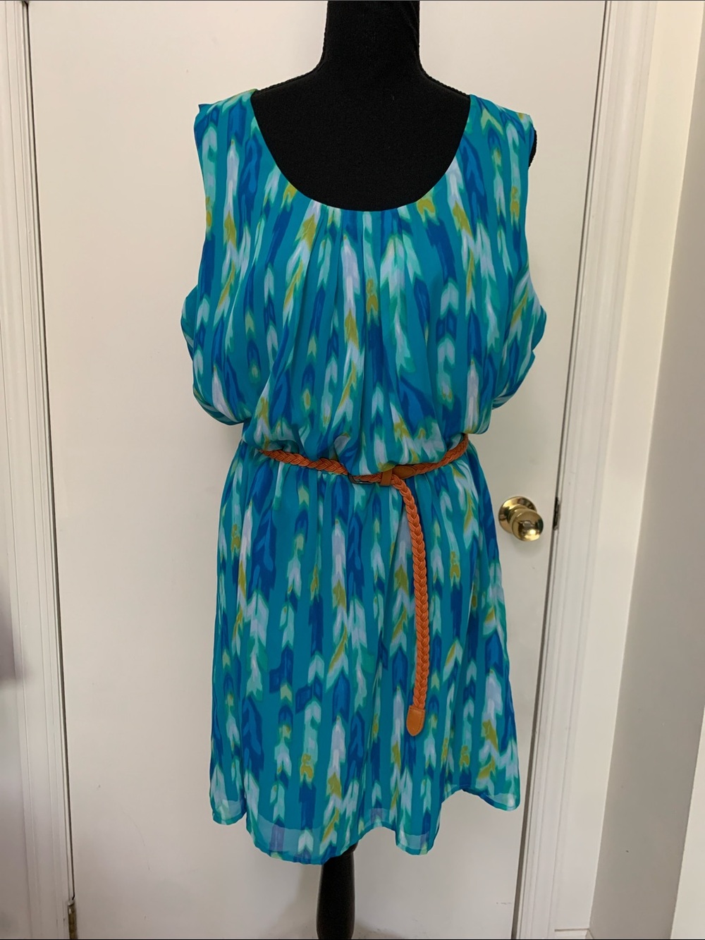a.n.a Teal Blue Multi-Print Sleeveless Lined Mini Dress with Braided Belt Size L